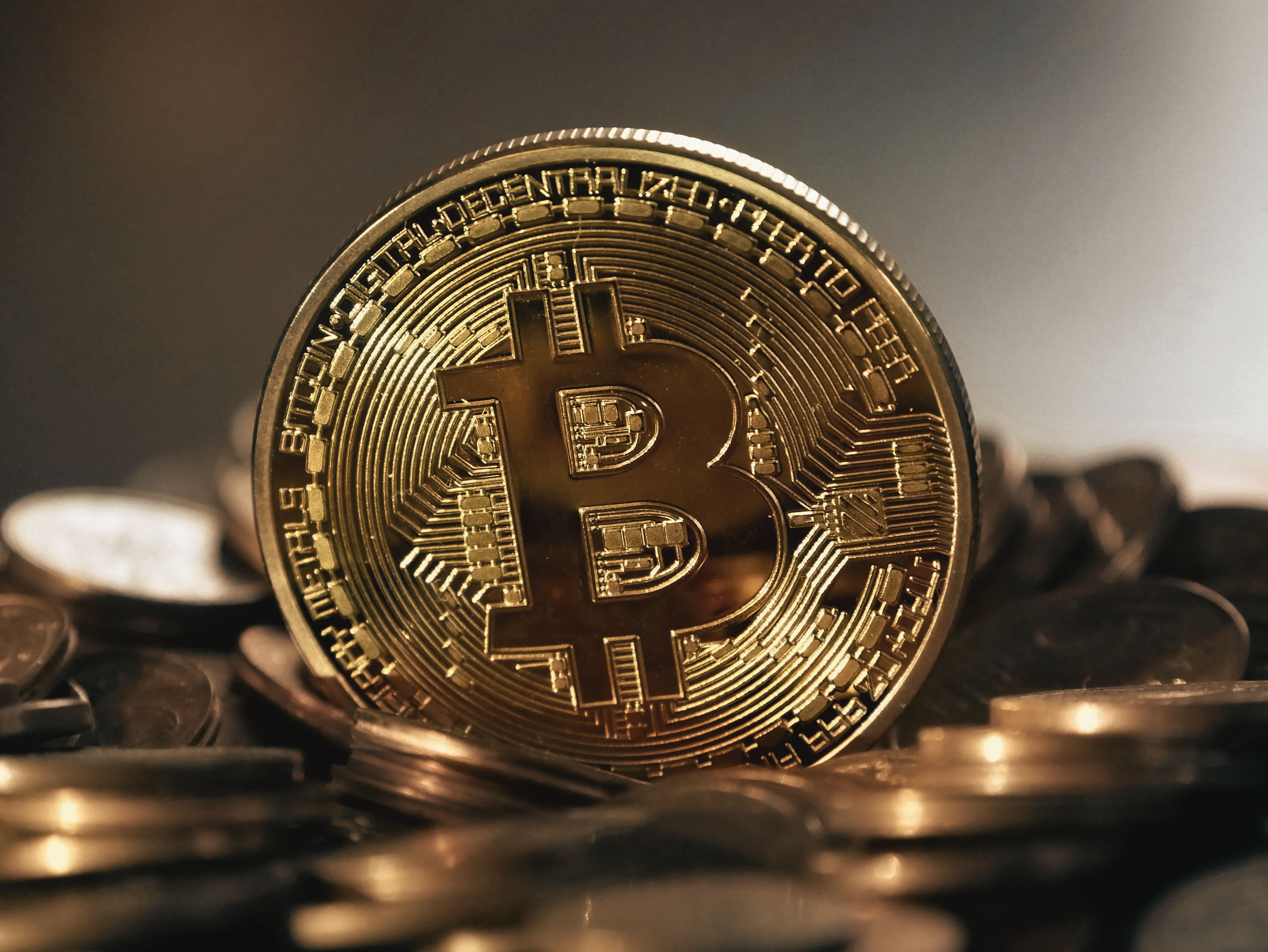 Czy warto inwestować w Bitcoin?